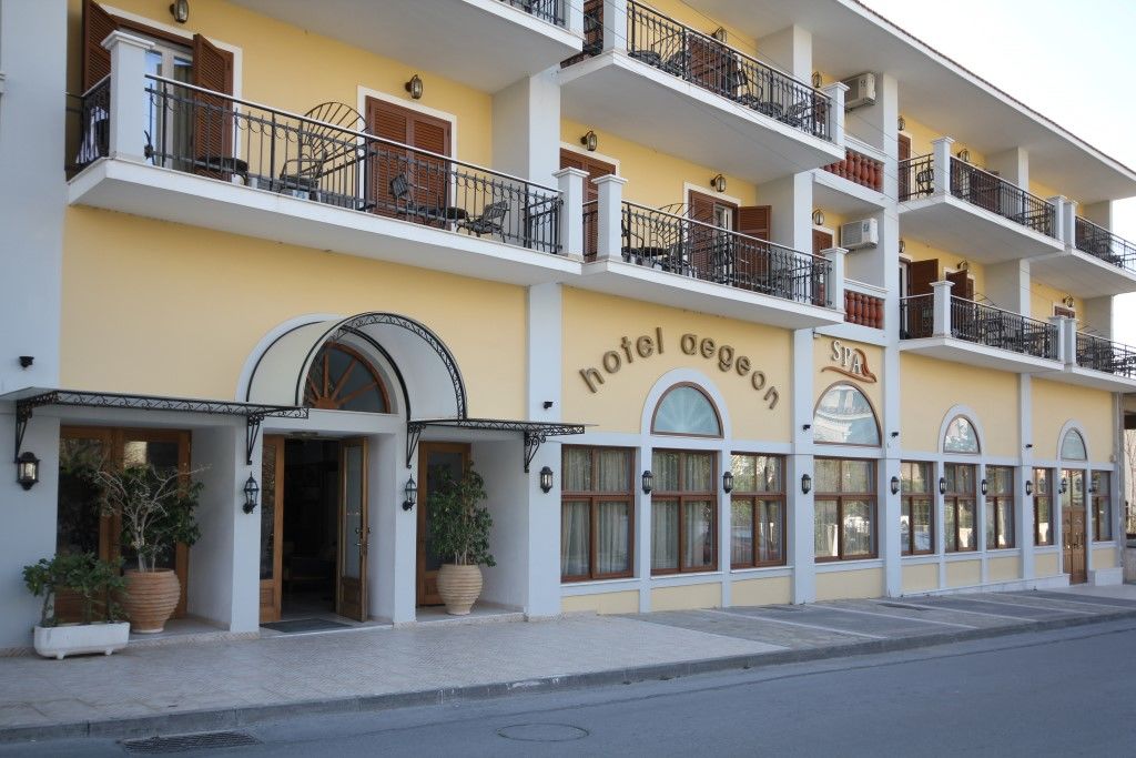 Aegeon Hotel Karlovassi Exterior foto
